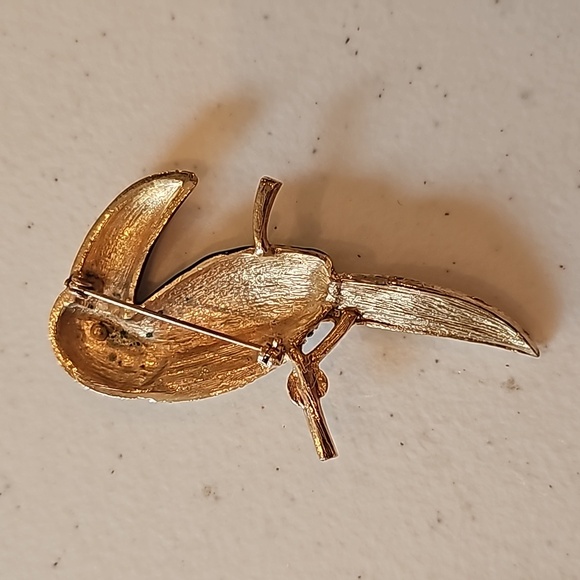 Bird pins - Picture 3 of 3